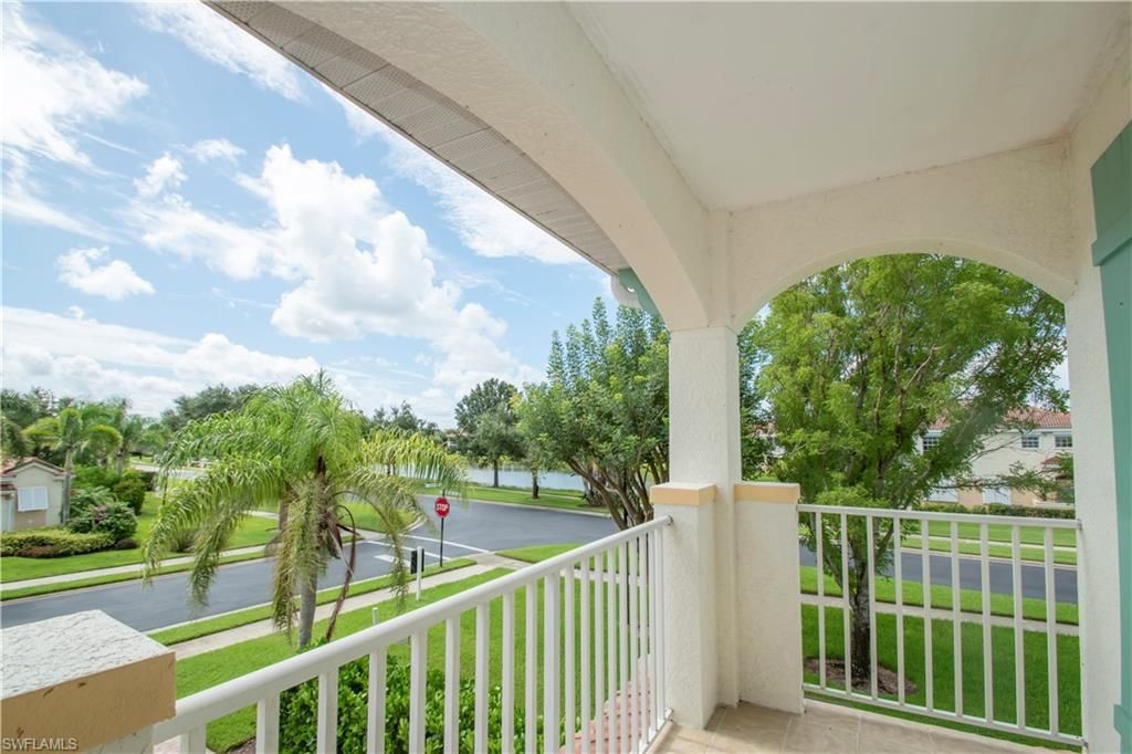 3327 Sandpiper Way, Naples, FL 34109 Photo