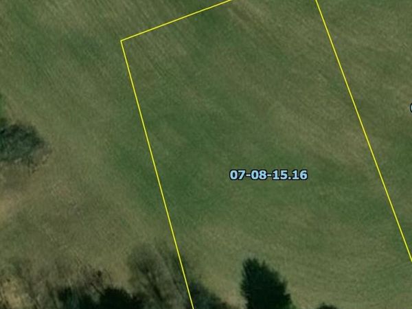 Witters Drive, Cassville, PA 16623