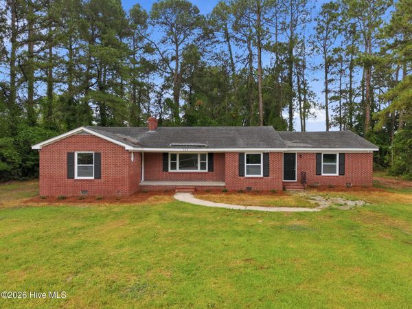 713 Tyree Road , Kinston, NC 28504
