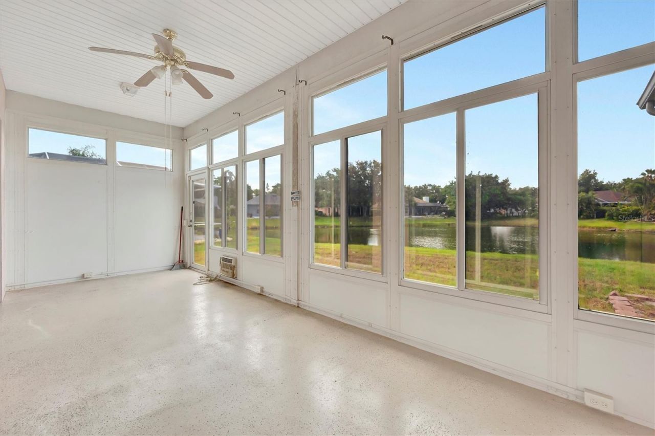 4206 73rd Terrace E, Sarasota, FL 34243 Photo