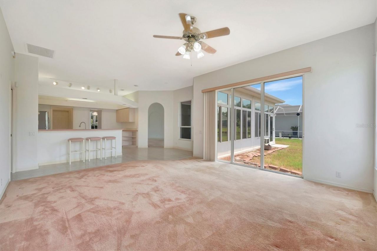 4206 73rd Terrace E, Sarasota, FL 34243 Photo