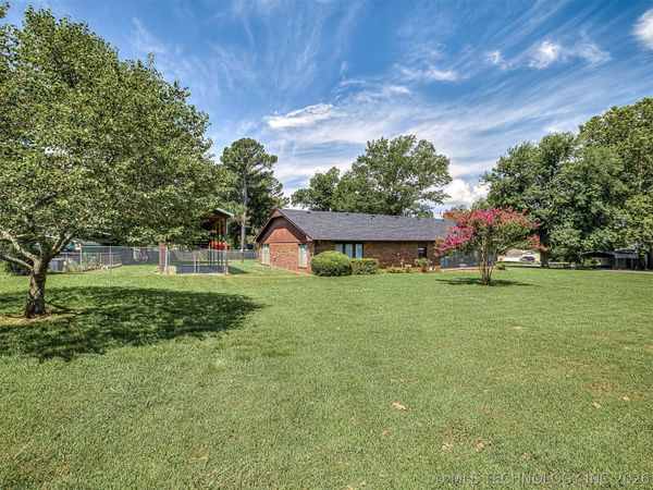 32010 E 695 Way , Wagoner, OK 74467