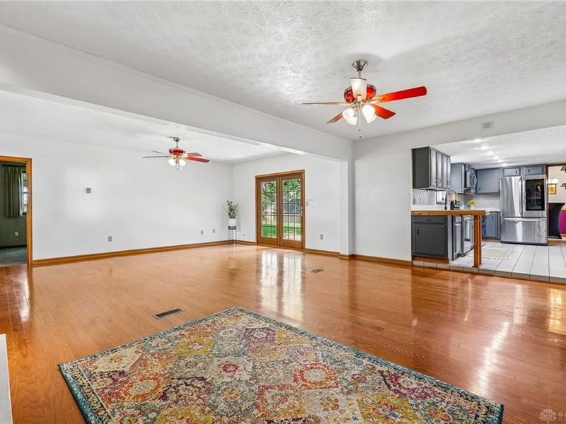 5407 Tamarack Trail, Greenville Township, OH 45331 Photo 10