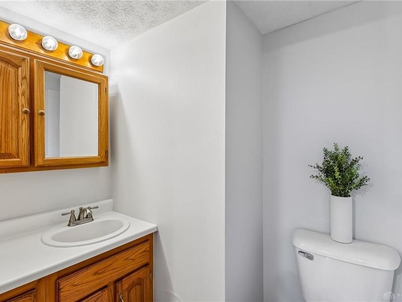 5407 Tamarack Trail, Greenville Township, OH 45331 Photo 24