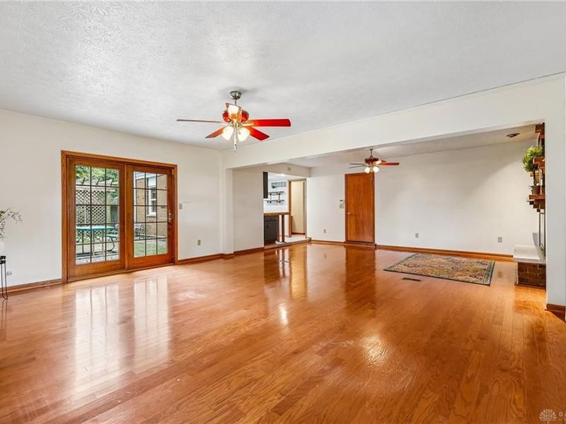 5407 Tamarack Trail, Greenville Township, OH 45331 Photo 8