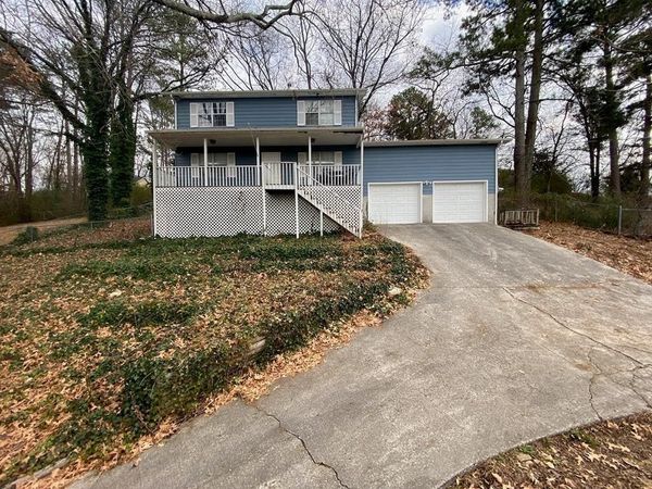 1302 Labrea Drive , Chattanooga, TN 37421