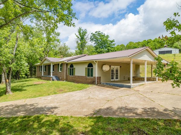 4187 Booker Farm Rd, Hampshire, TN 38461
