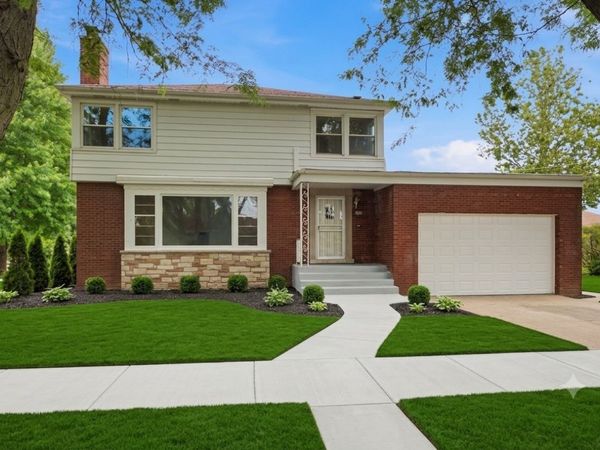 11659 S Maplewood Avenue , Chicago, IL 60655