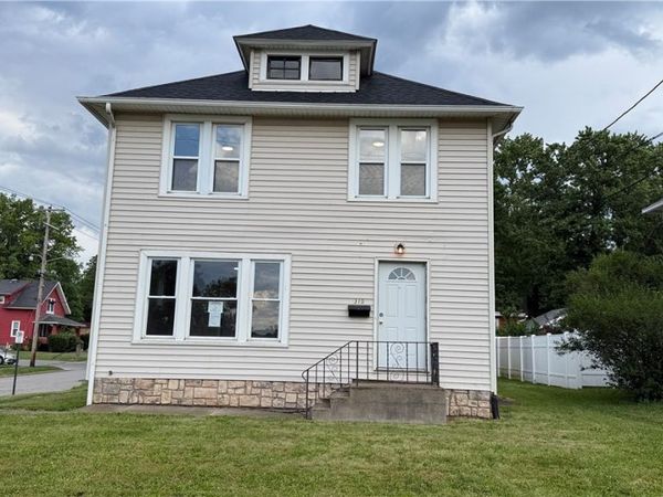 310 Broad Street , Wadsworth, OH 44281