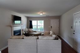 317 Eagle Feather Loop photo 4