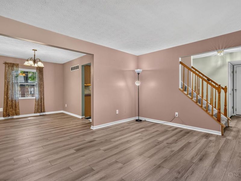 1121 Forest Run Drive, Union Twp, OH 45103 Photo 6