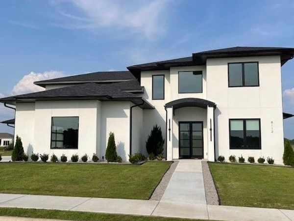 8112 W Isleworth Court , Rogers, AR 72758