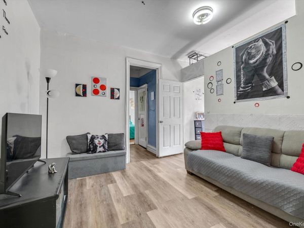 550 Fort Washington Avenue, Unit 4E, New York (Manhattan), NY 10033