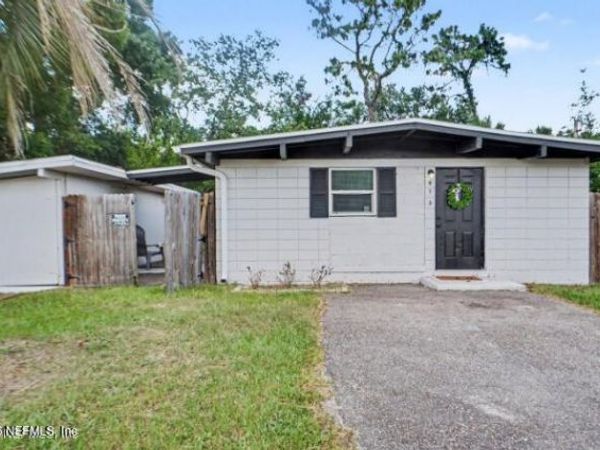 913 DEPAUL Drive, Jacksonville, FL 32218