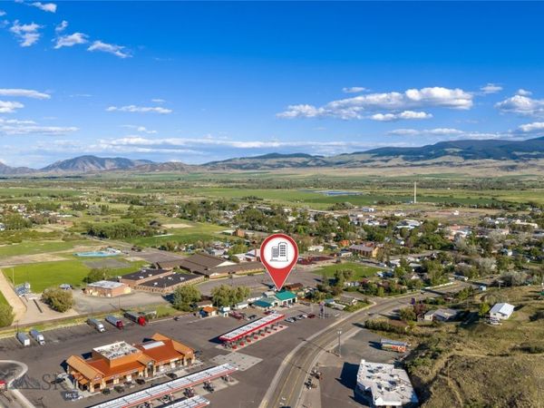 402 N Pyfer Street, Whitehall, MT 59759