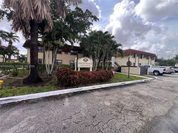 451 NW 100th Pl , Unit 101, Pembroke Pines, FL 33024