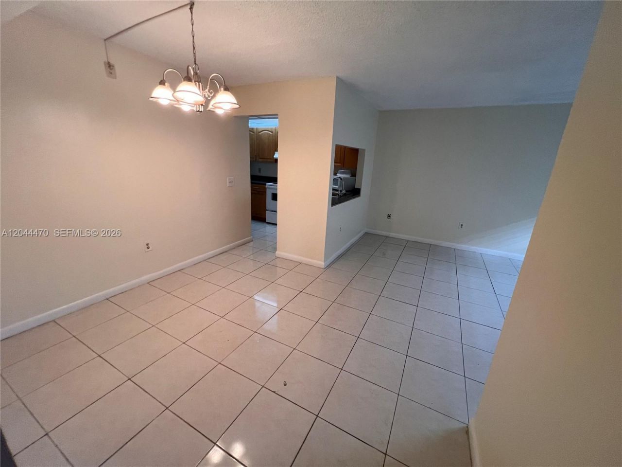 451 NW 100th Pl , Unit 101, Pembroke Pines, FL 33024 Photo
