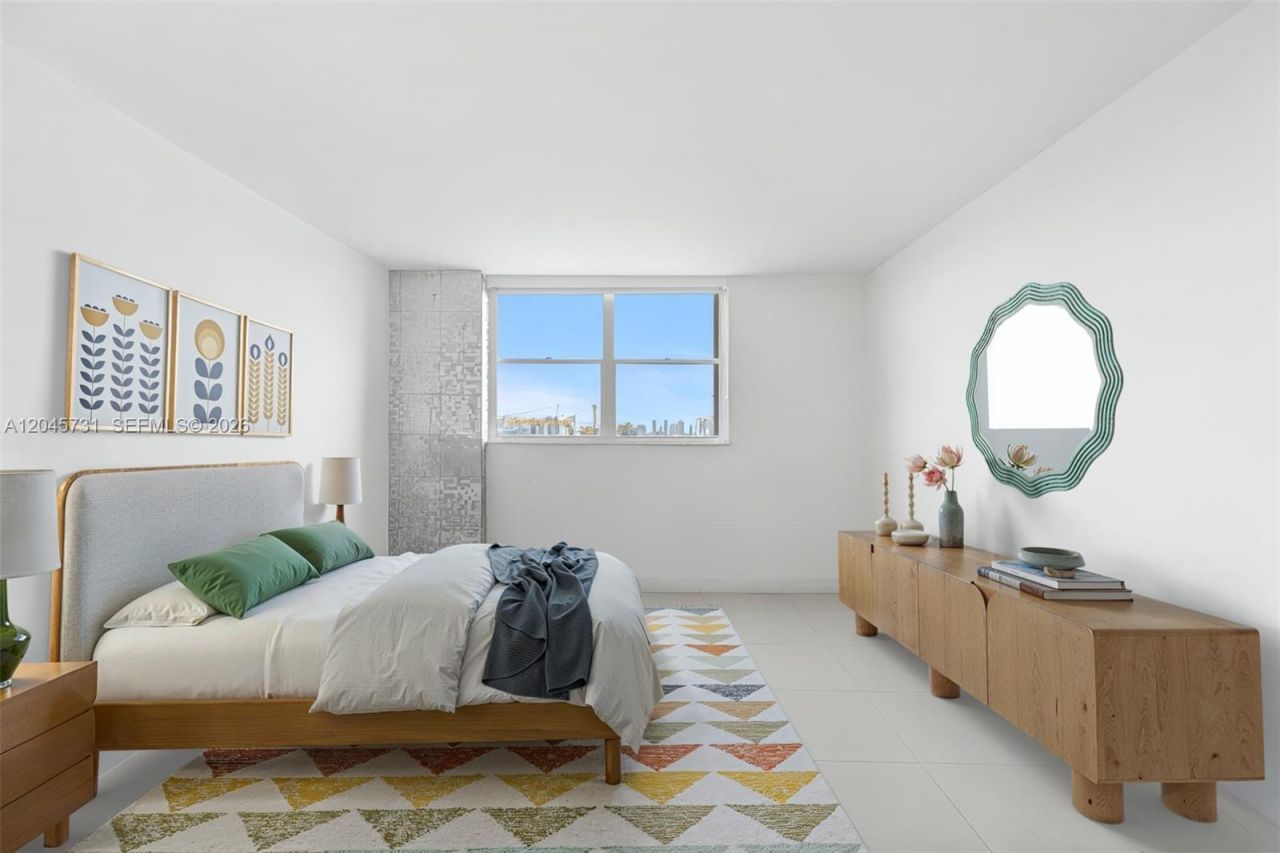 1775 Washington Ave, Unit 14F, Miami Beach, FL 33139 Photo