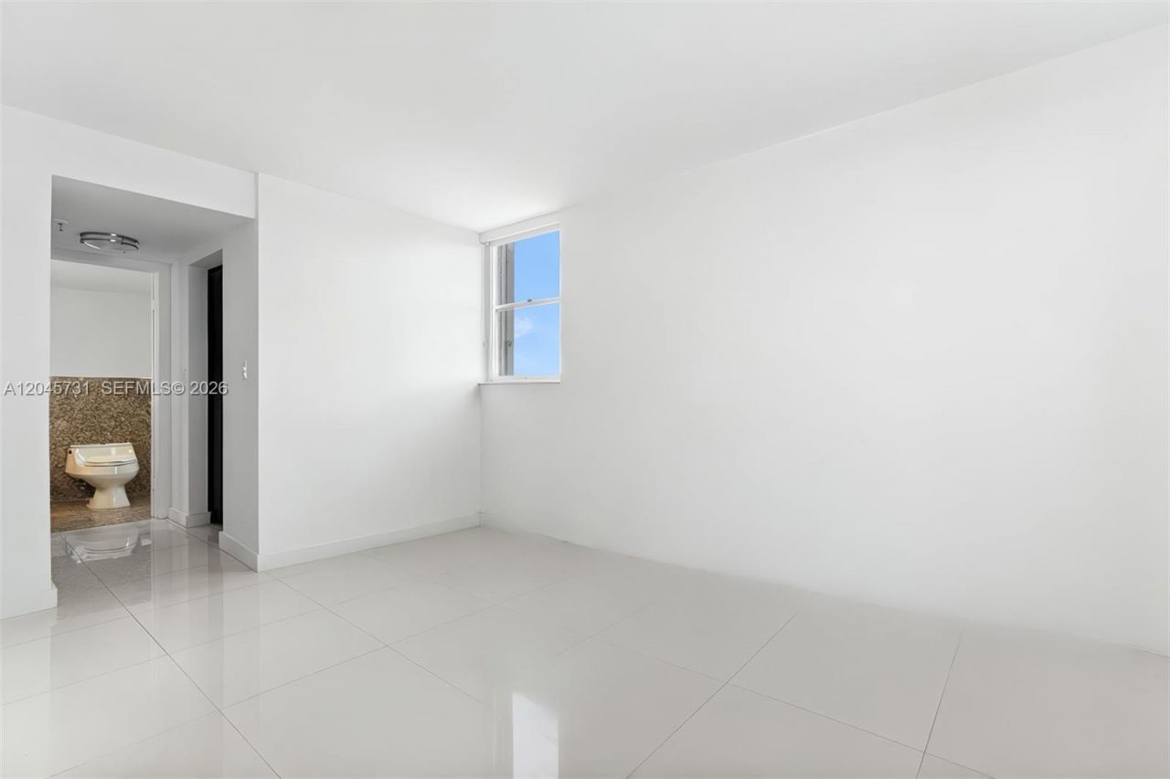1775 Washington Ave, Unit 14F, Miami Beach, FL 33139 Photo
