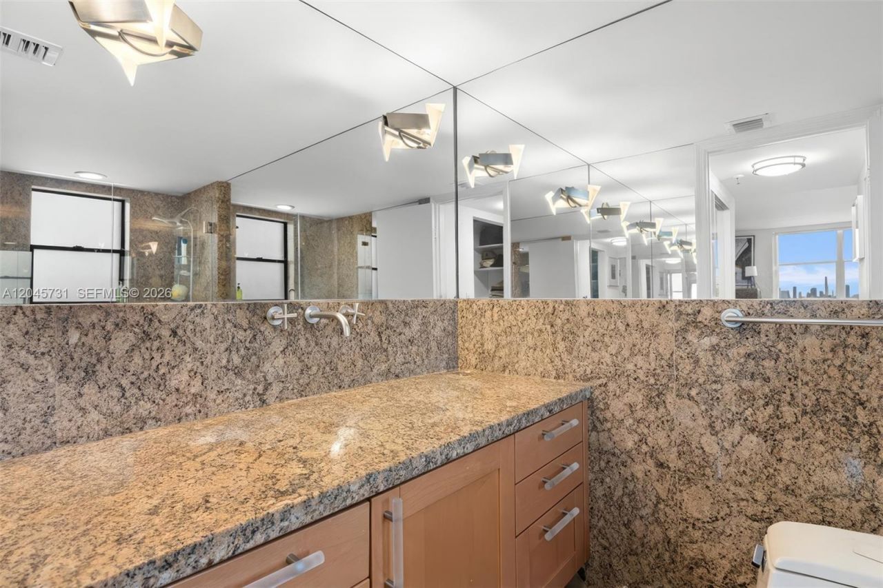 1775 Washington Ave, Unit 14F, Miami Beach, FL 33139 Photo