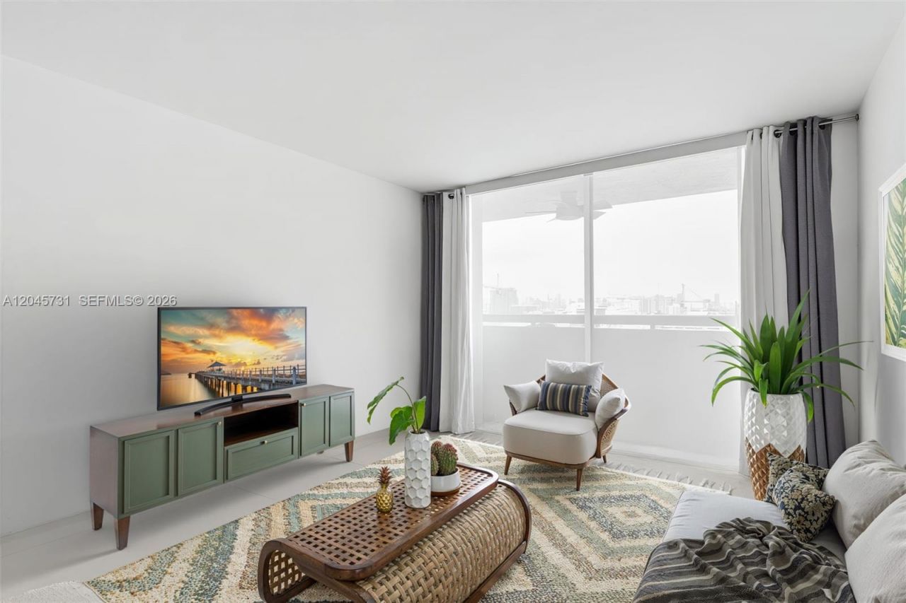 1775 Washington Ave, Unit 14F, Miami Beach, FL 33139 Photo