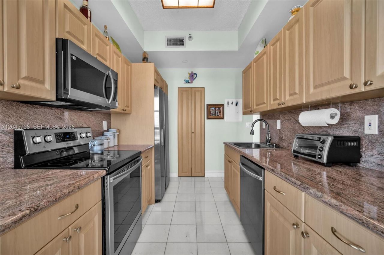 19101 Mystic Pointe Dr, Unit PH6, Aventura, FL 33180 Photo