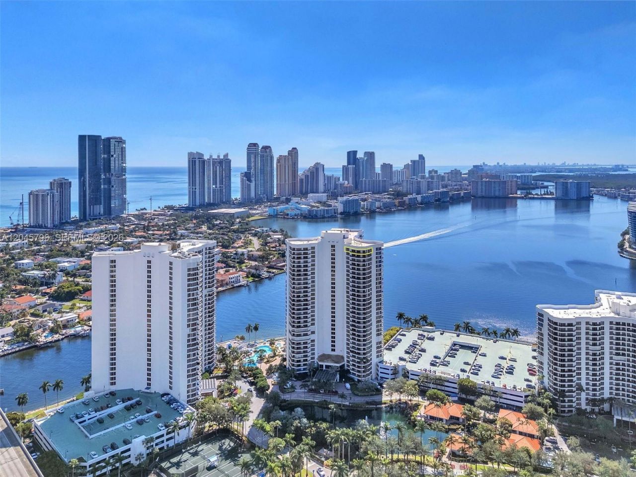 19101 Mystic Pointe Dr, Unit PH6, Aventura, FL 33180 Photo