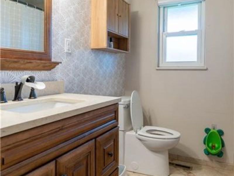 7087 Claybeck Drive, Huber Heights, OH 45424 Photo 12