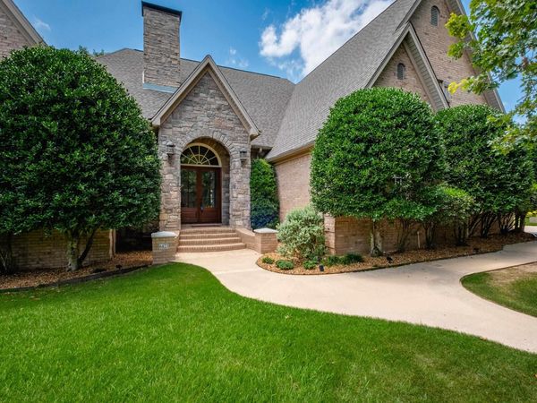 6423 Caribbean Drive W Drive, Benton, AR 72019