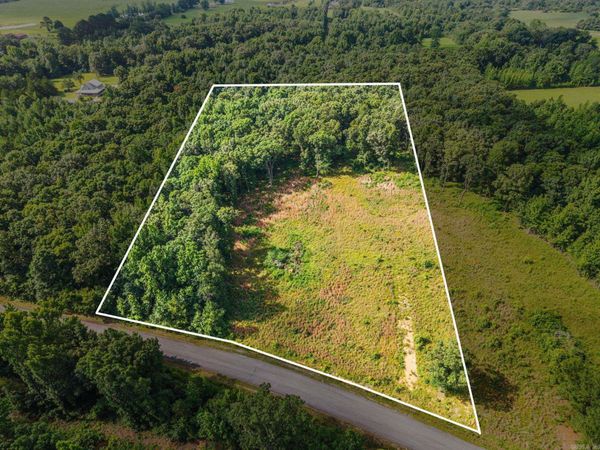 Roosevelt Road , Judsonia, AR 72143
