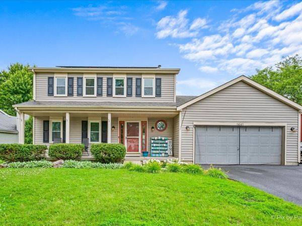 1441 Loch Lomond Drive , Crystal Lake, IL 60014