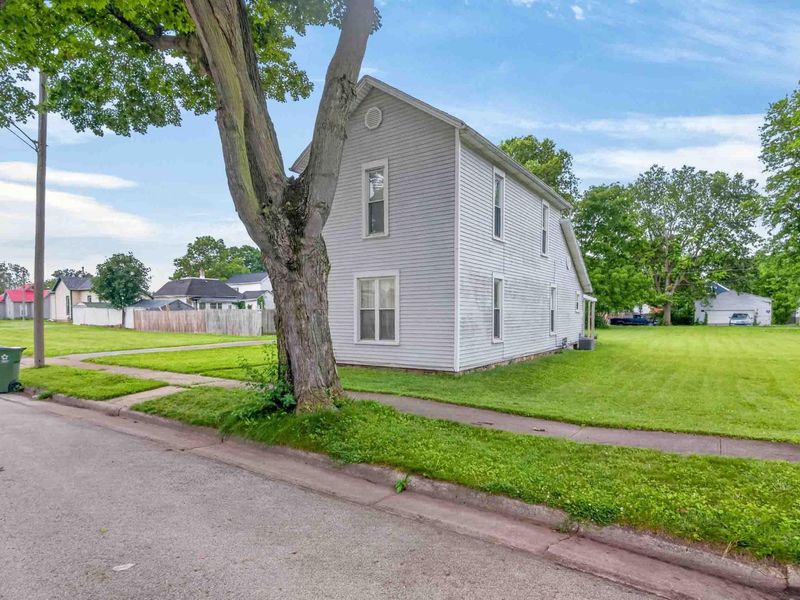 719 Clinton Avenue, Sidney, OH 45365 Photo 4