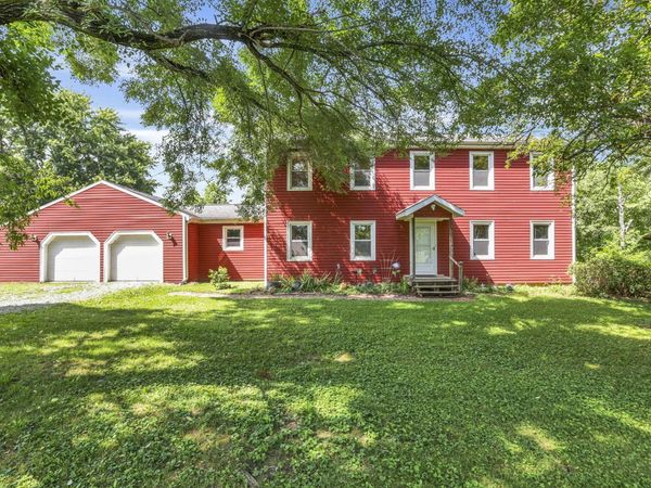 51 Tritipo Lane , The Plains, OH 45780