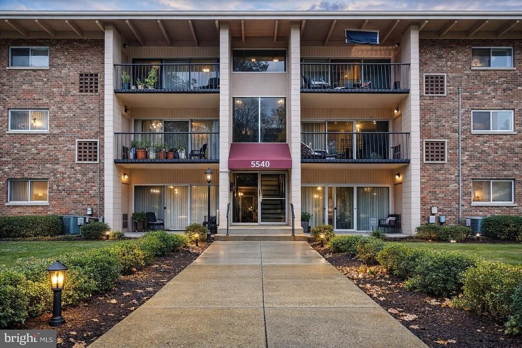 5540 KAREN ELAINE DRIVE , HYATTSVILLE, MD 20784
