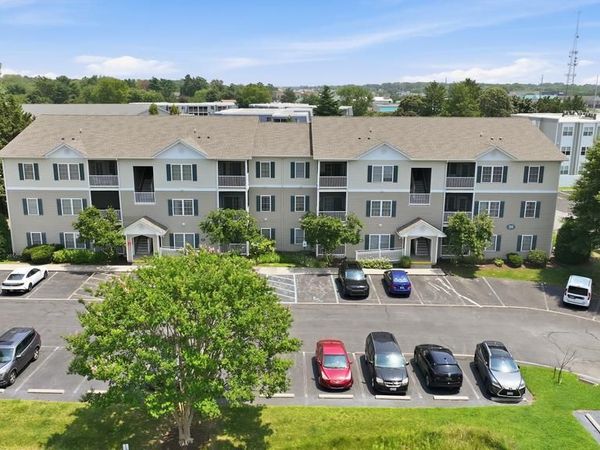 200 PEBBLE DRIVE, Unit 204, REHOBOTH BEACH, DE 19971