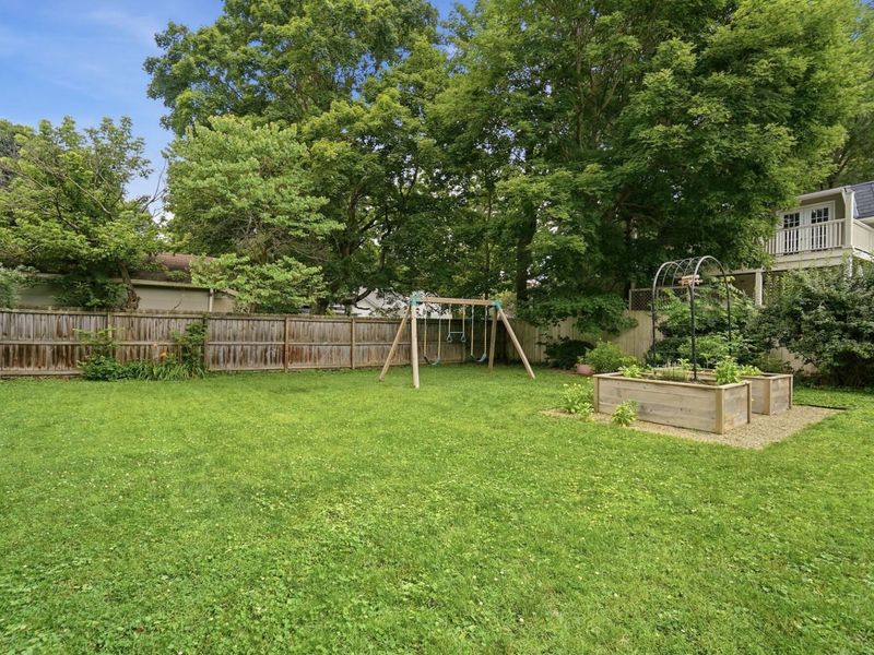 312 E College Street, Granville, OH 43023 Photo 56
