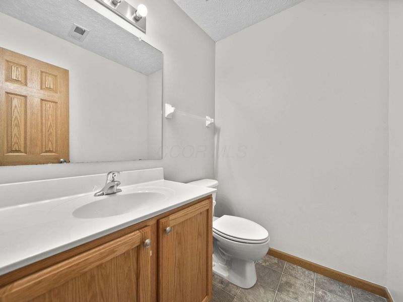 3691 Parker Knoll Lane , Columbus, OH 43219 Photo 12