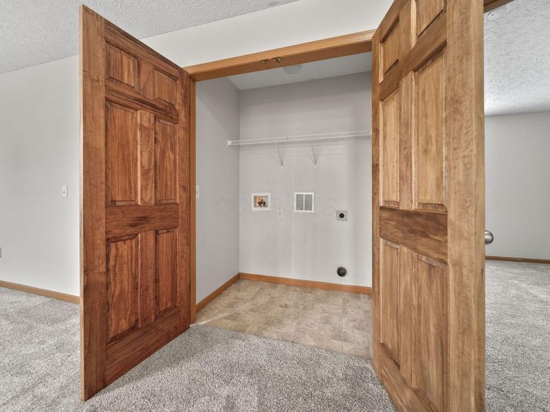 3691 Parker Knoll Lane , Columbus, OH 43219 Photo 35