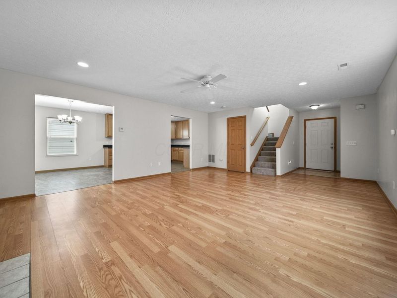 3691 Parker Knoll Lane , Columbus, OH 43219 Photo 5