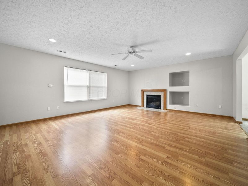 3691 Parker Knoll Lane , Columbus, OH 43219 Photo 6