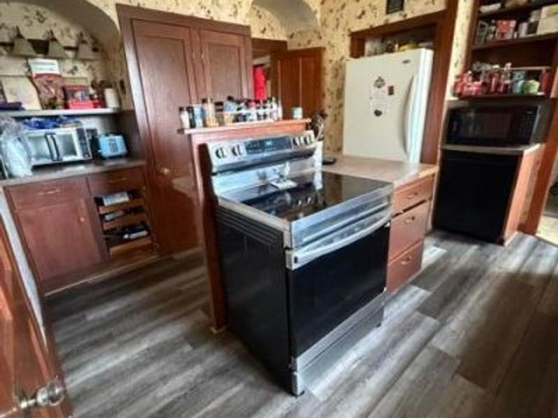 409 N Main Street , Utica, OH 43080 Photo 6