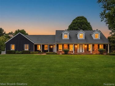 68163 Frampton Drive, Washington Twp, MI 48095