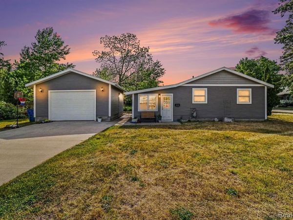 701 W Loomis Street, Ludington, MI 49431