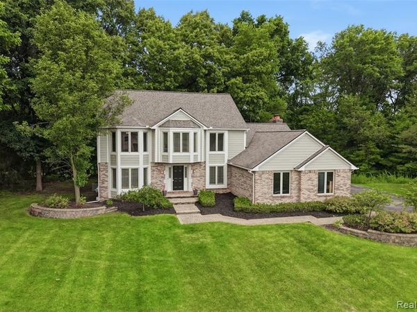 5336 Urbana Drive, Genoa Twp, MI 48116