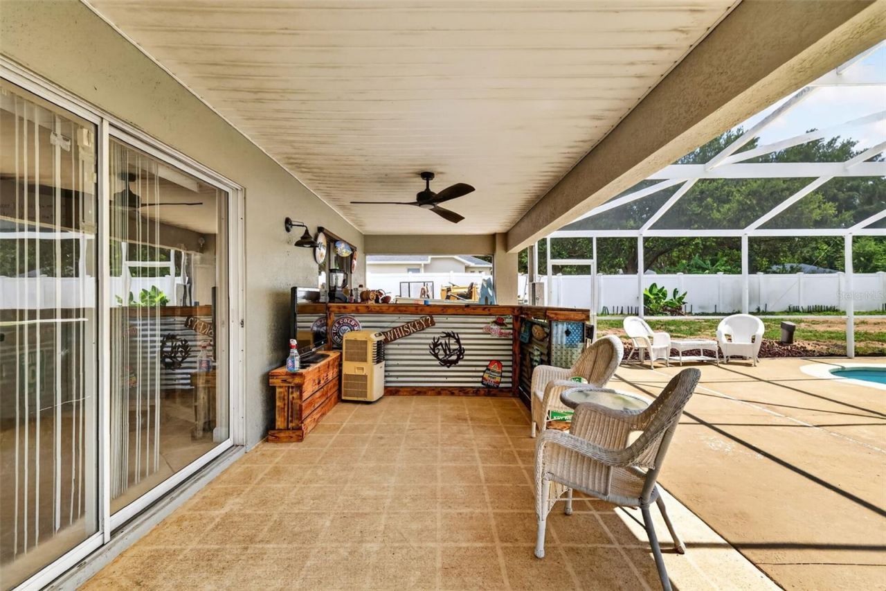 36809 Meridian Circle , Grand Island, FL 32735 Photo