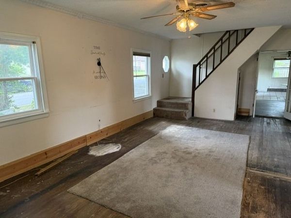 1110 E OAK Street , West Frankfort, IL 62896