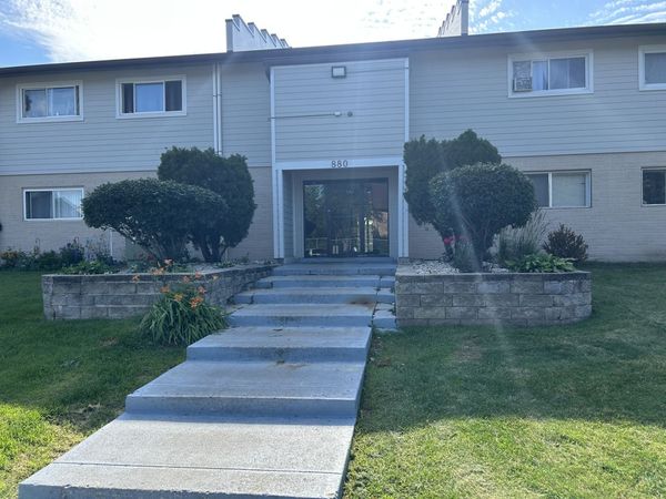 880 E Old Willow Road , Unit 166, Prospect Heights, IL 60070