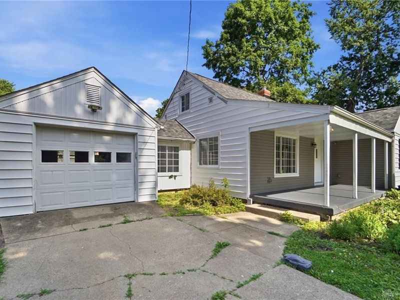 239 S Pleasant Street, Enon Vlg, OH 45323 Photo 3