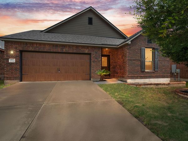 1244 Yellow Iris RD, Leander, TX 78641