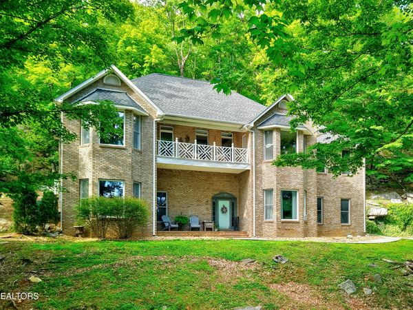 1650 N Plantation Drive, Cookeville, TN 38506